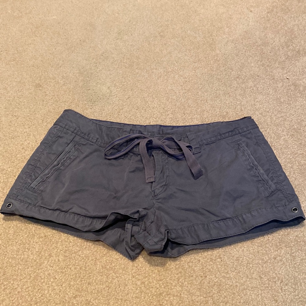 PINK Victoria’s Secret Blue Shorts Size 6
